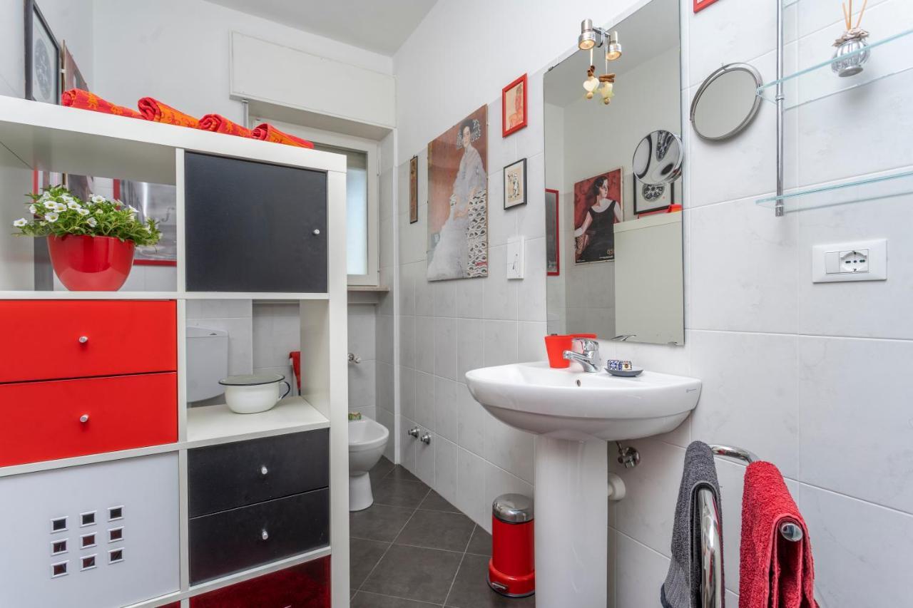 Udine Viale Venezia Huge Red Apartment Luaran gambar